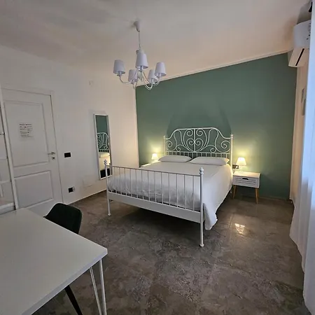 White House 住宿加早餐酒店