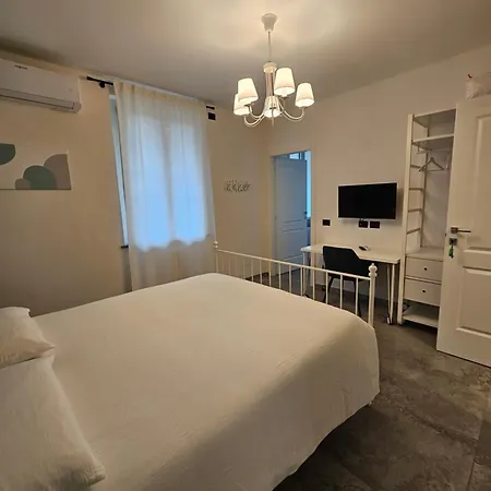 White House 住宿加早餐酒店