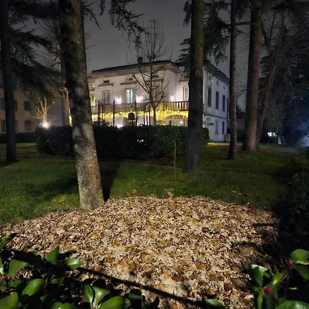 White House 帕爾馬